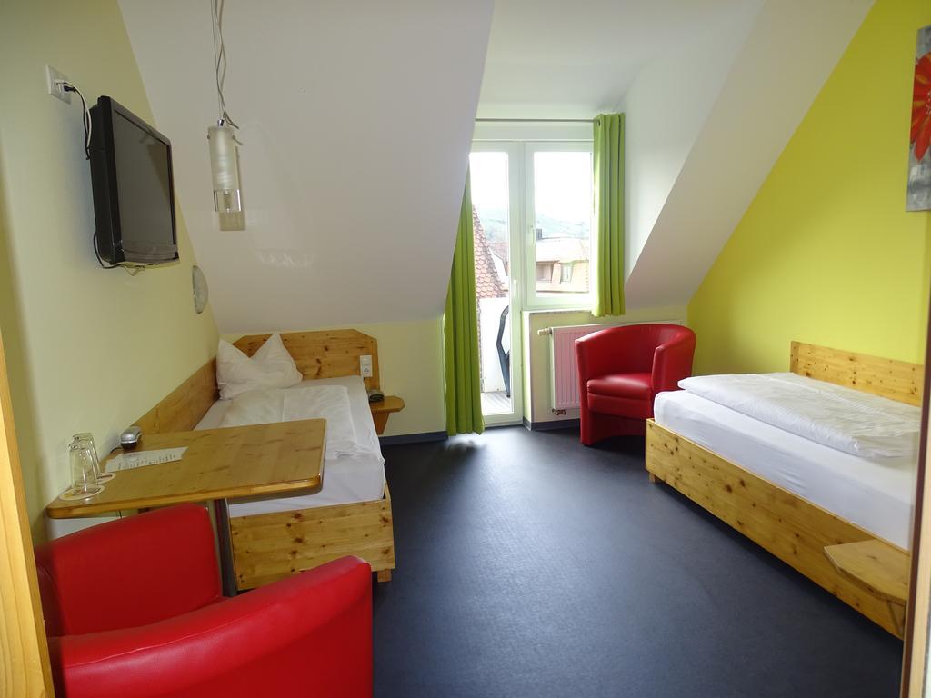 Hotel Demling Randersacker Exteriör bild
