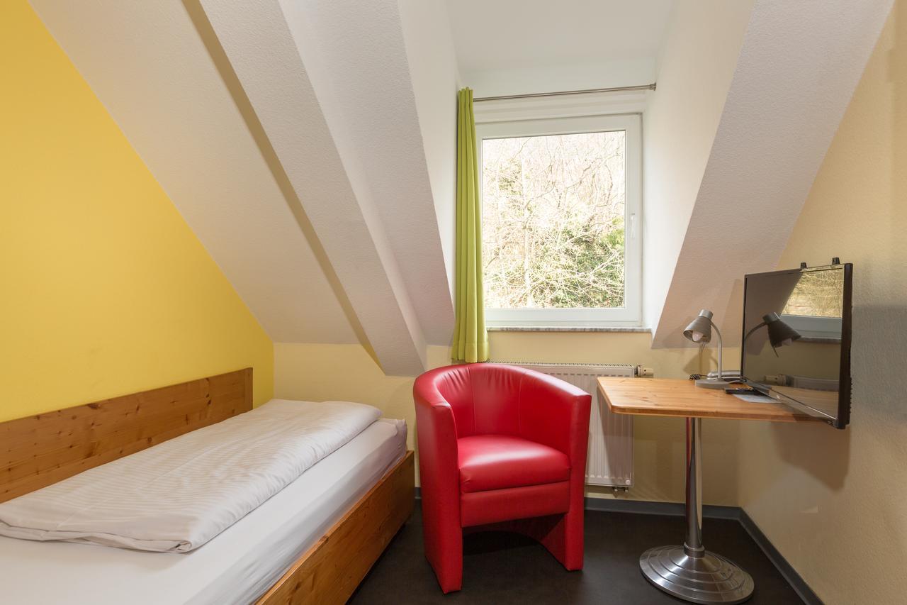 Hotel Demling Randersacker Exteriör bild