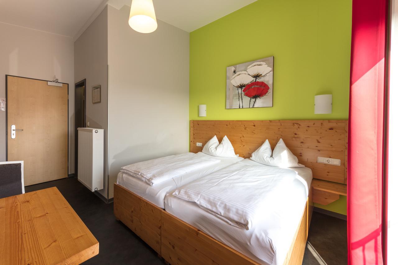 Hotel Demling Randersacker Exteriör bild